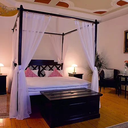 Restaurant Dicker Mann Zum Blauen Krebs Szálloda