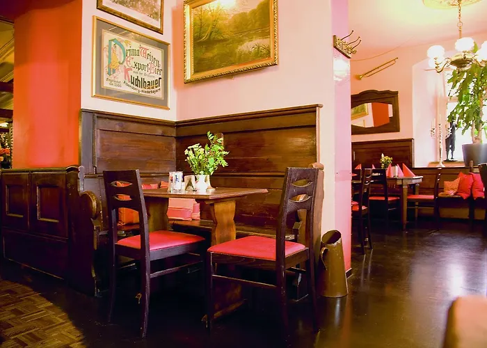 Szálloda Restaurant Dicker Mann Zum Blauen Krebs 3*