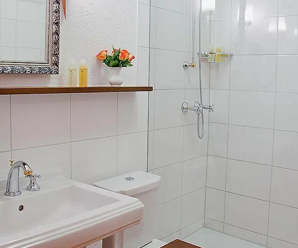 Szálloda Restaurant Dicker Mann Zum Blauen Krebs 3*