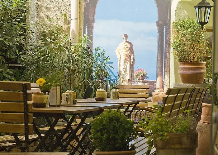 Restaurant Dicker Mann Zum Blauen Krebs 3*